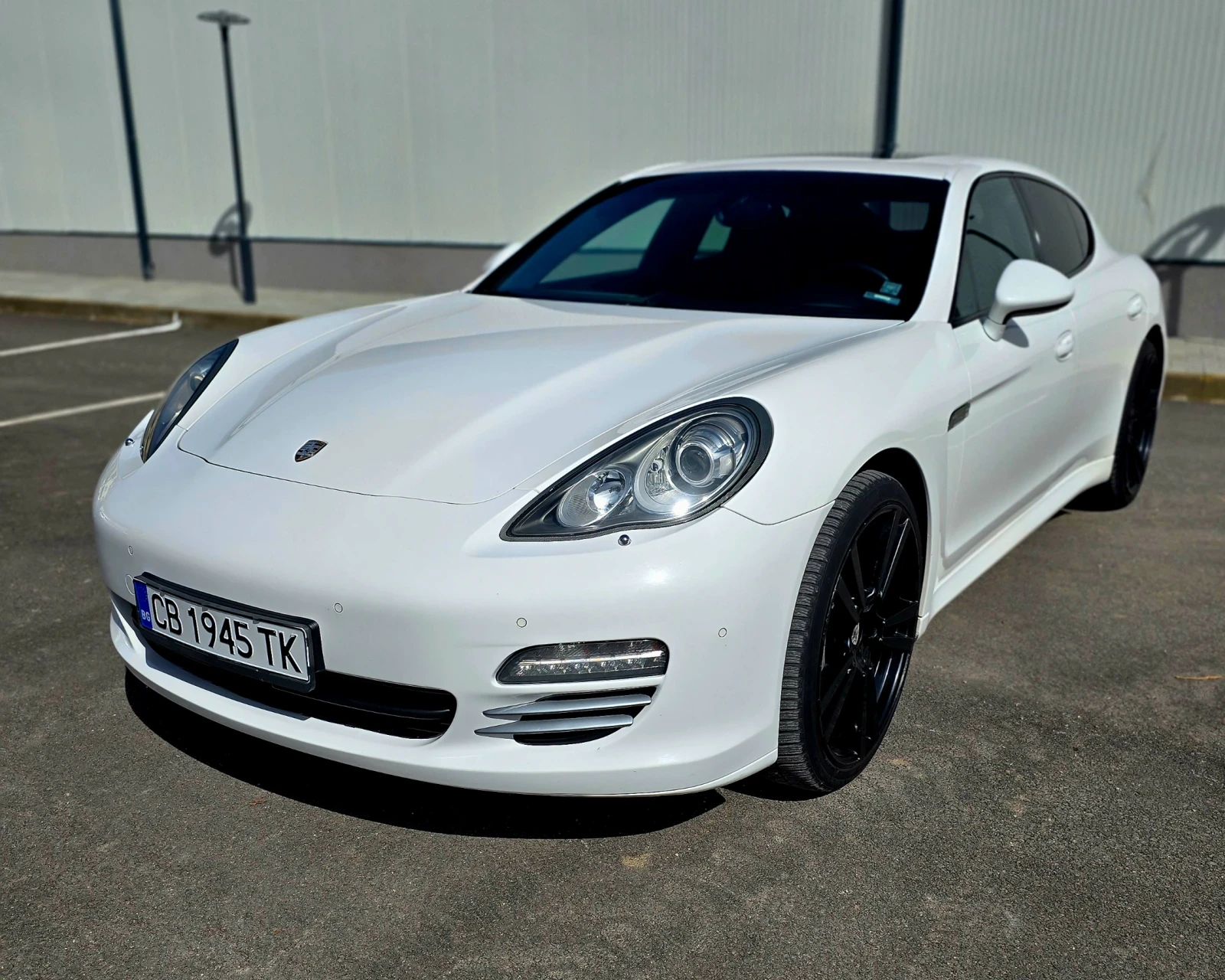 Porsche Panamera 4S, снимка 1