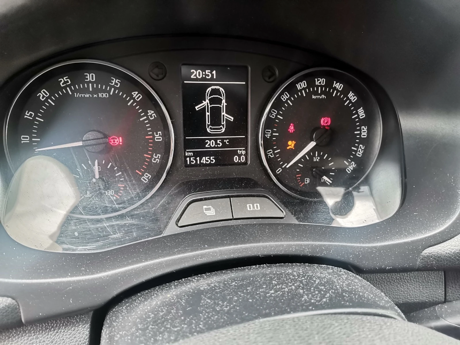 Skoda Fabia 1.6TDI CAY | Mobile.bg   17