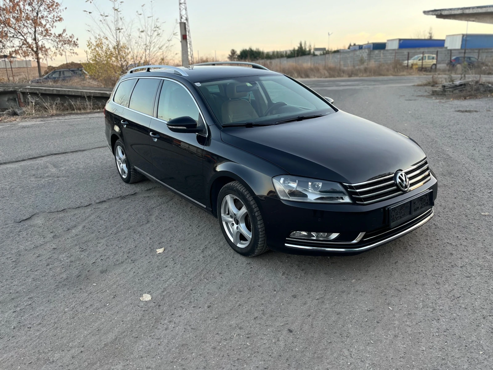 VW Passat HIGHLINE 2.0 TDI  - изображение 3