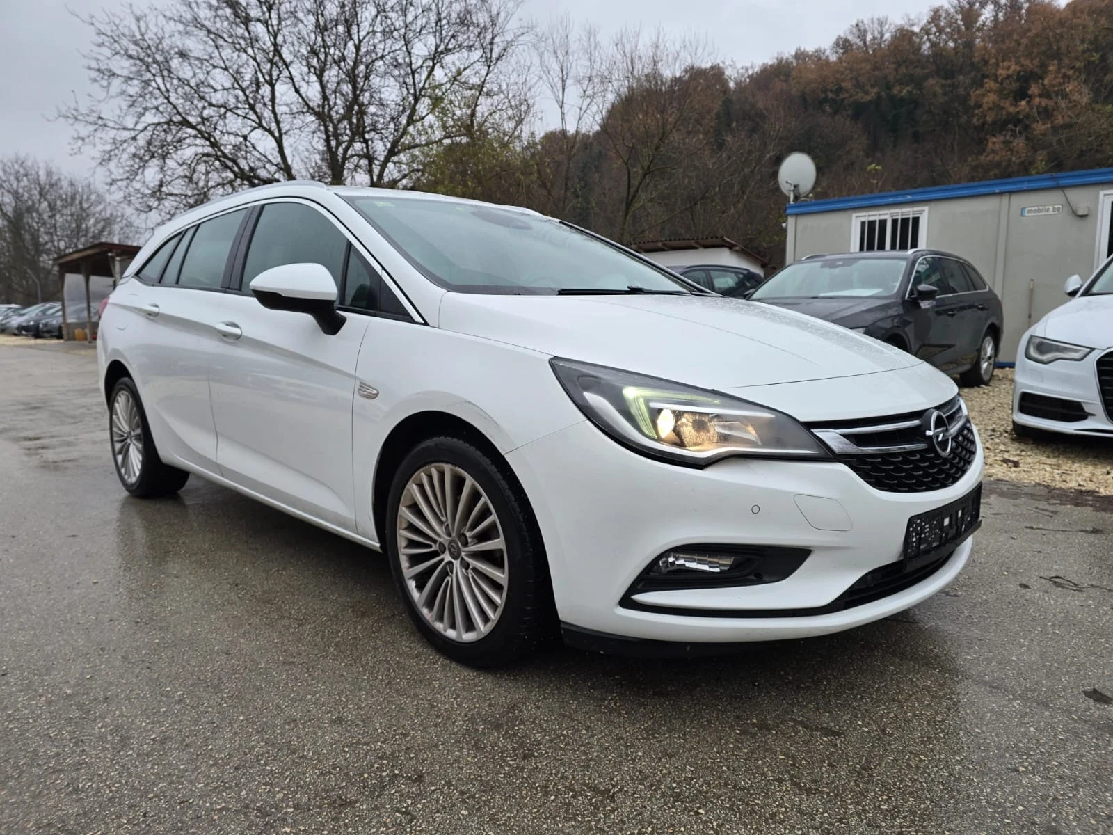 Opel Astra 1.6CDTI - 110к.с. - изображение 2