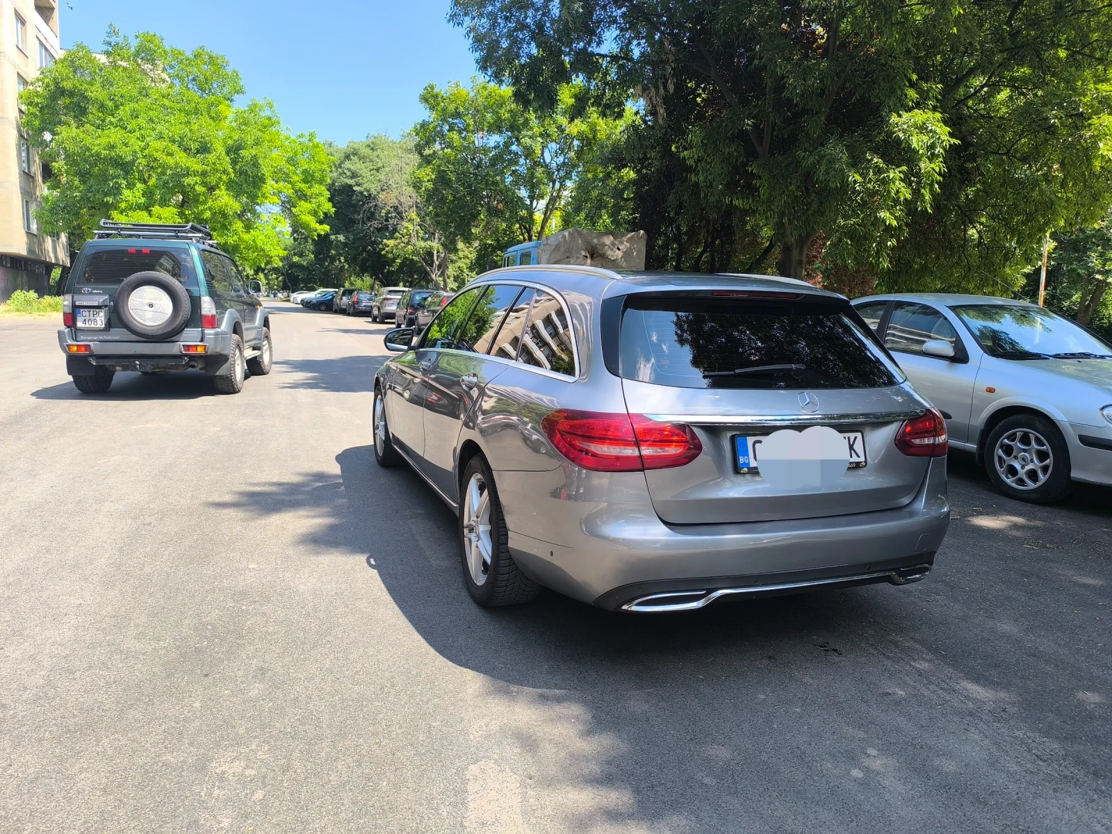 Mercedes-Benz C 220 Avangard /ПАНОРАМА/ КАМЕРА , снимка 5 - Автомобили и джипове - 54929480