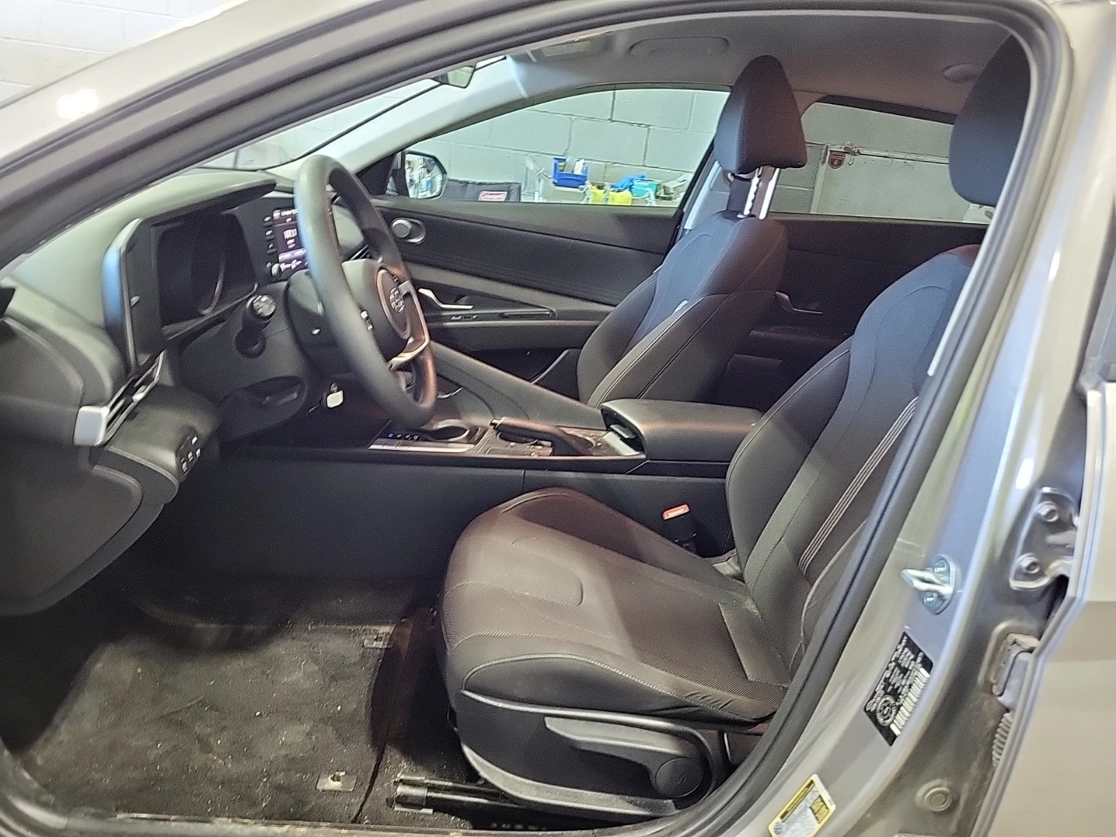 Hyundai Elantra ESSENTIAL* CARFAX* ОПЦИЯ ЗА ФИНАНСИРАНЕ*  - изображение 7