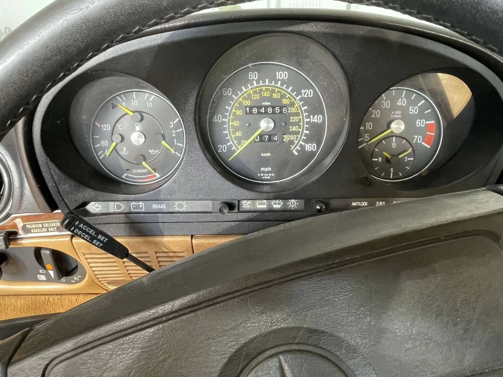 Mercedes-Benz SL  - изображение 7