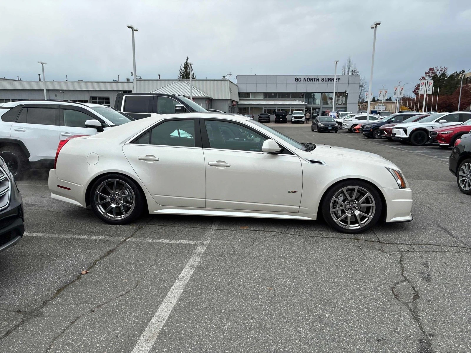 Cadillac Cts CTS-V CARFAX    | Mobile.bg   5