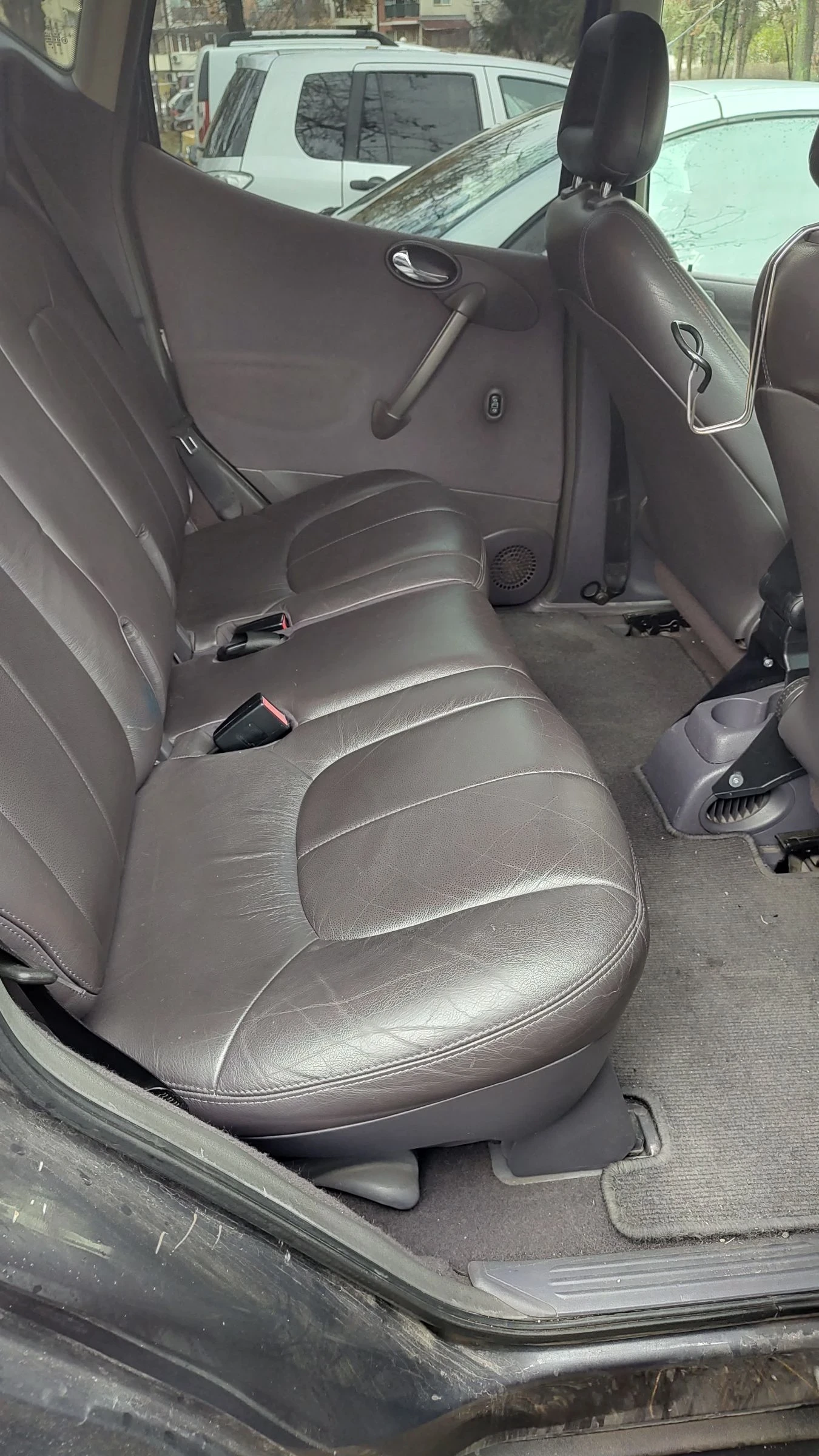 Mercedes-Benz A 160 1.6 - изображение 5