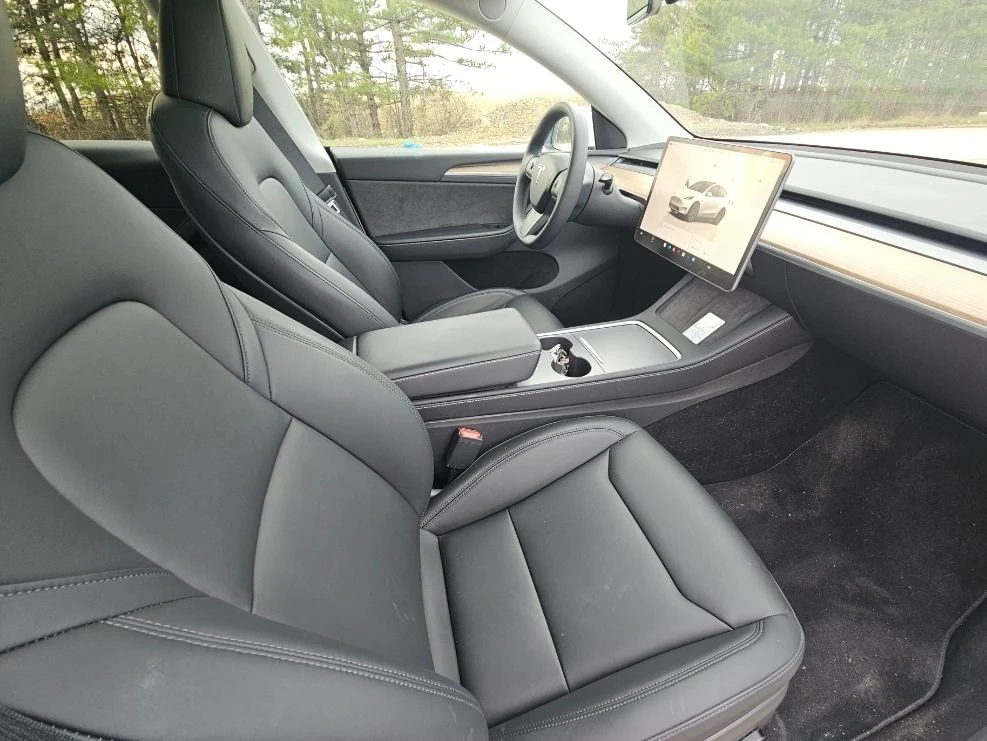 Tesla Model Y ���� 17000 �� ��� | Mobile.bg � ����������� 13