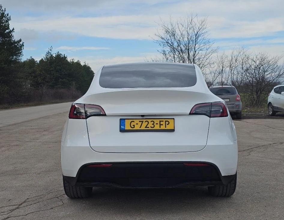 Tesla Model Y ���� 17000 �� ��� | Mobile.bg � ����������� 4