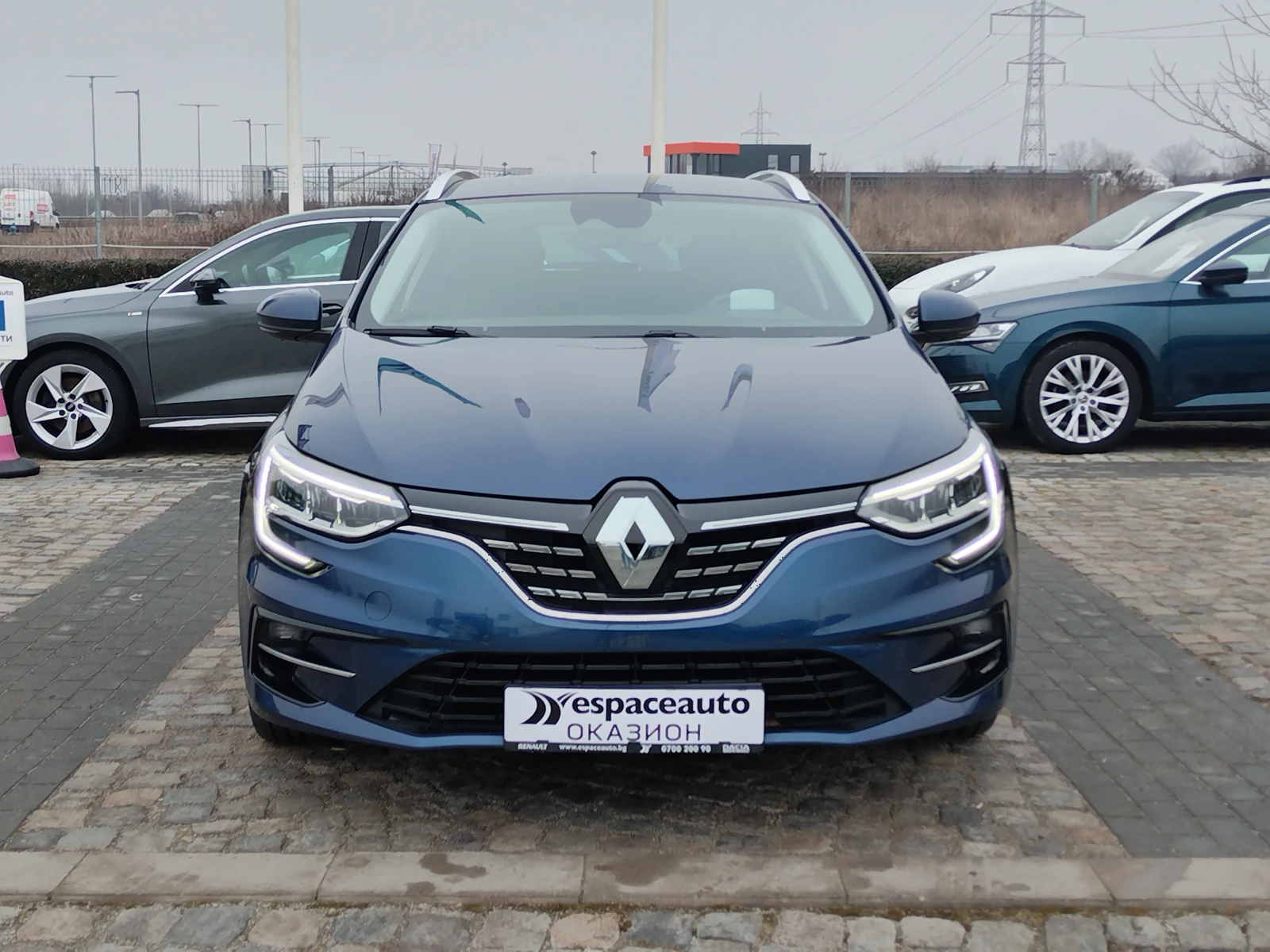 Renault Megane Intens 1.5 dCi 115 к.с./ EDC - изображение 2