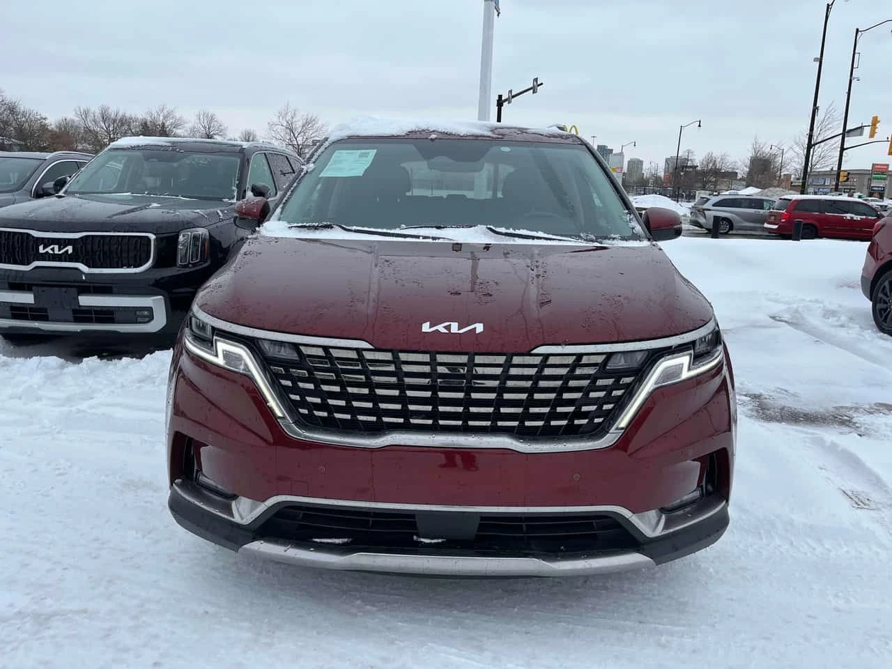 Kia Carnival * FWD * CARFAX * ������ * ������� * CARPLAY | Mobile.bg � ����������� 6