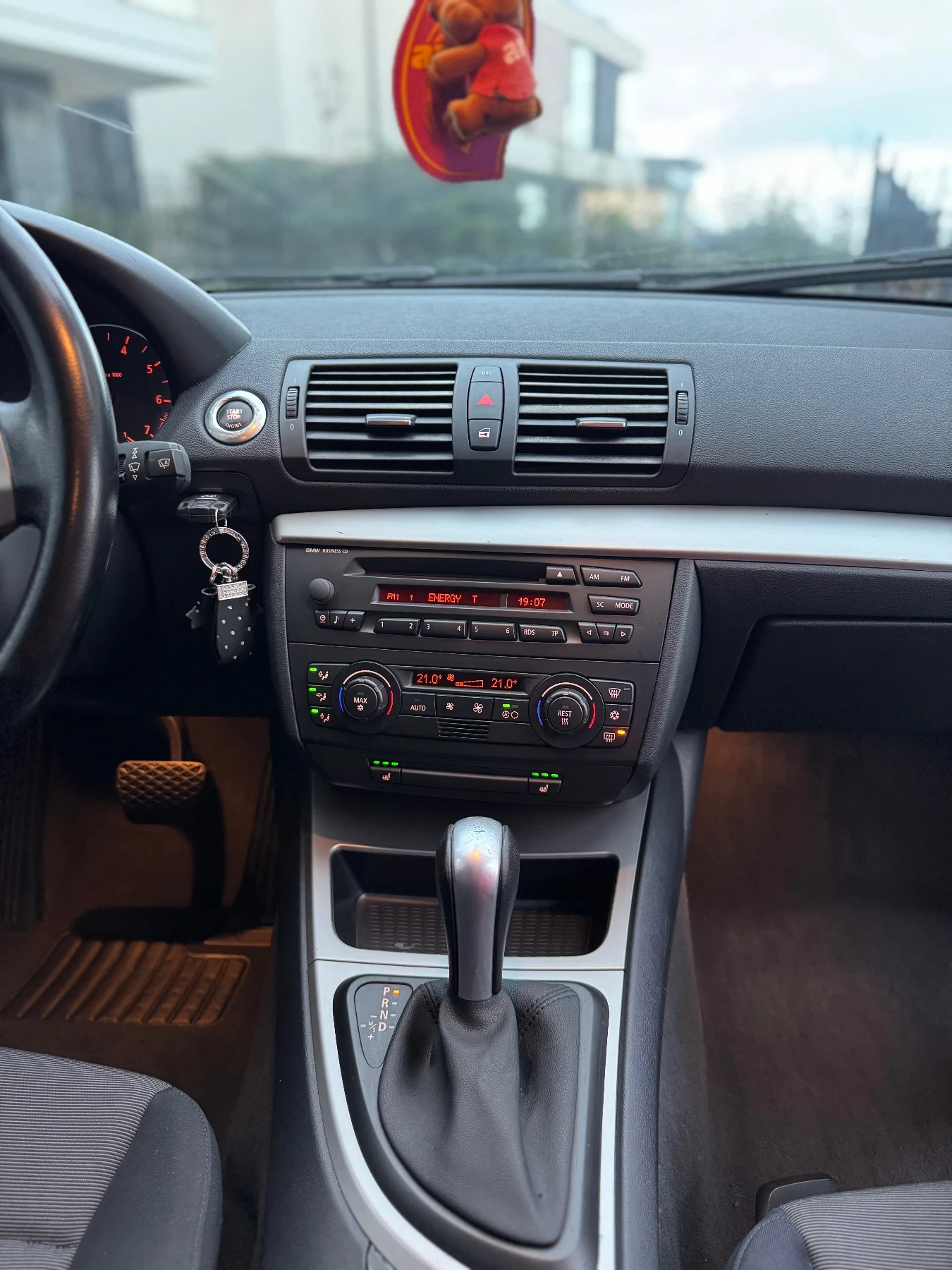 BMW 118, снимка 7 - Автомобили и джипове - 54097481