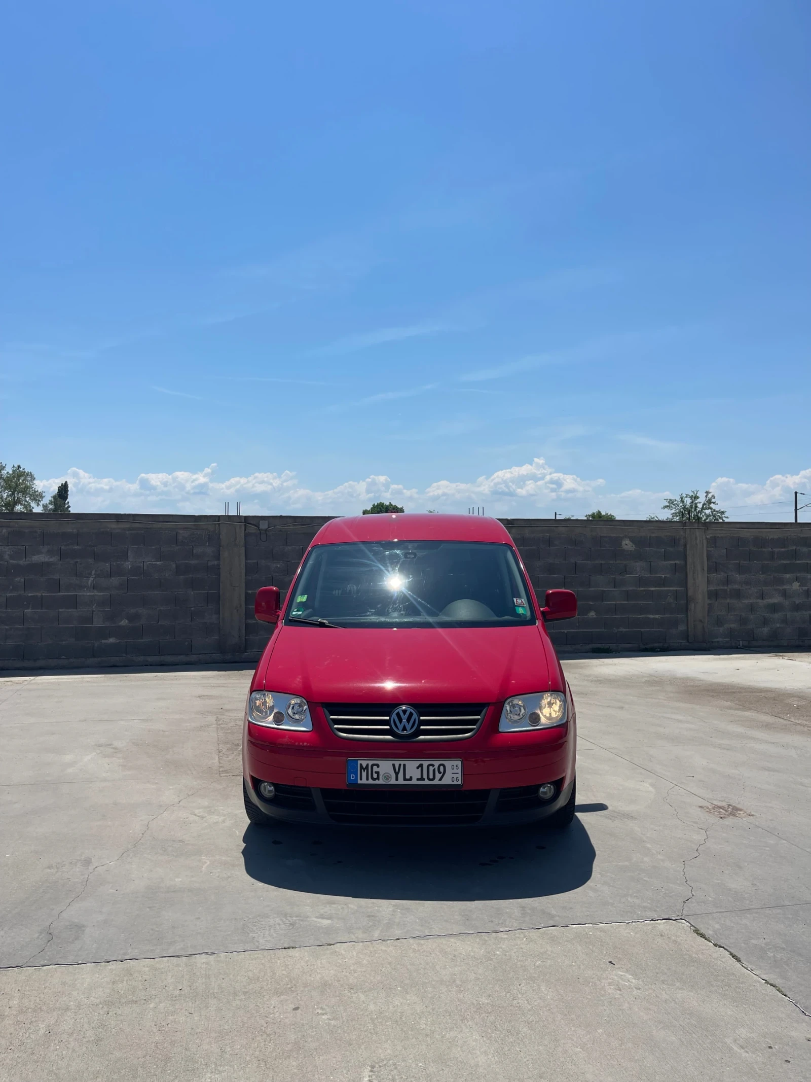 VW Caddy, снимка 3 - Автомобили и джипове - 54708286