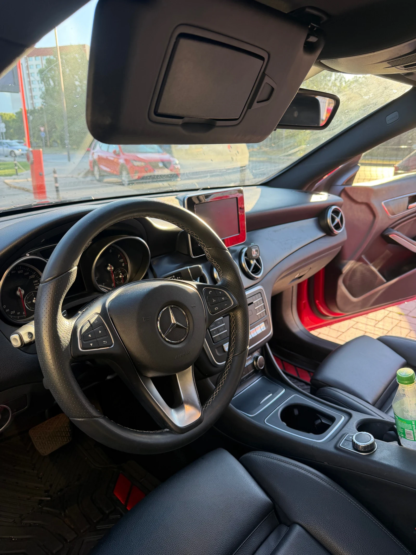 Mercedes-Benz CLA 250 4MATIC, снимка 6 - Автомобили и джипове - 55275100