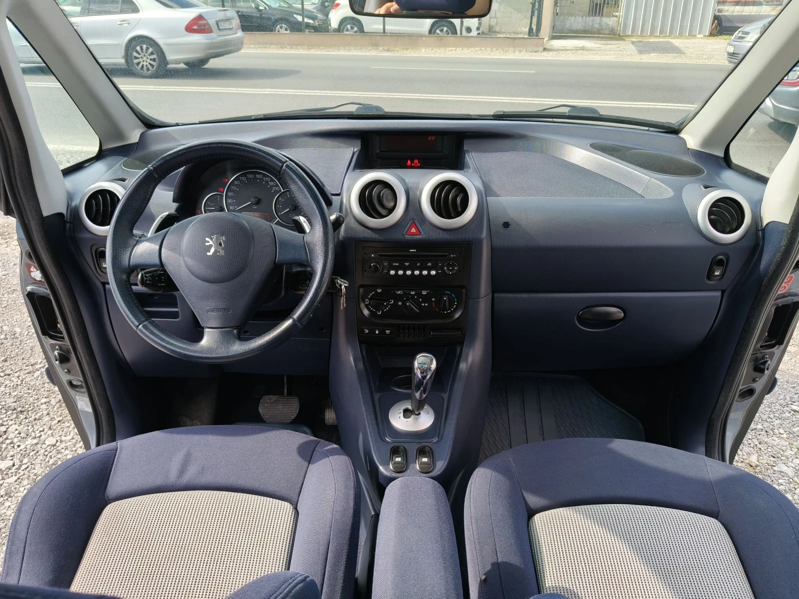 Peugeot 1007 1.6i Avtomat/Panorama | Mobile.bg � ����������� 16