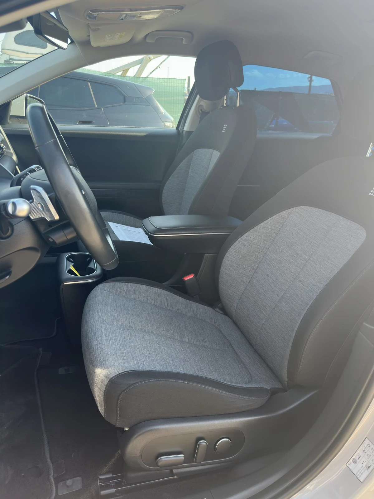 Hyundai Ioniq 5 72.6KWh/TECHNIK/ГАРАНЦИЯ/SOH100%/49000КМ!, снимка 13 - Автомобили и джипове - 55644769