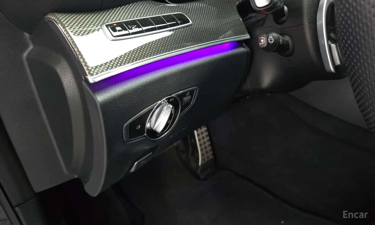 Mercedes-Benz CLS 300 AMG | HUD | CARBON TRIM | BURMESTER | Mobile.bg � ����������� 13