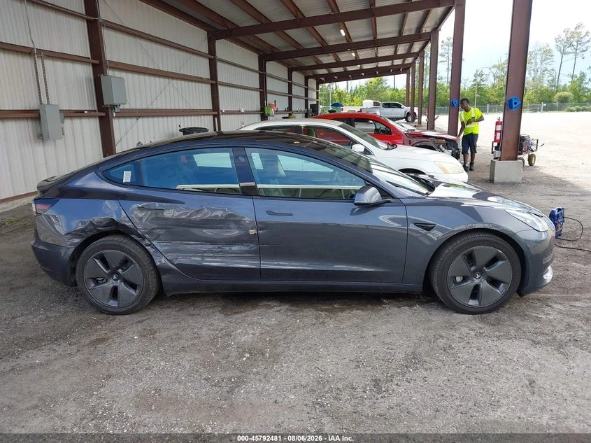 Tesla Model 3 Long Range Dual Motor AWD , снимка 12 - Автомобили и джипове - 56531593