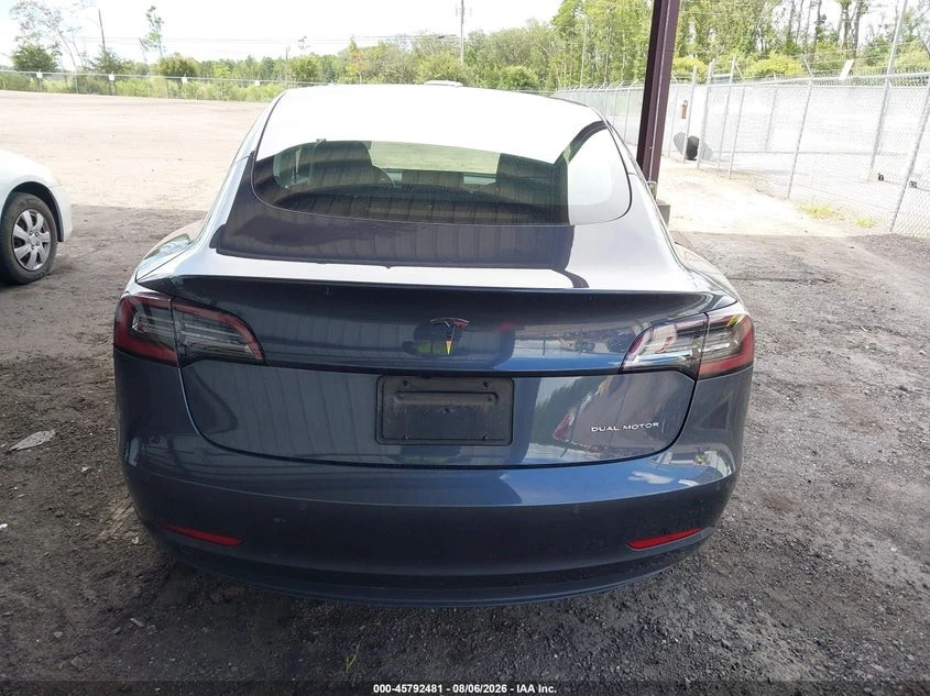 Tesla Model 3 Long Range Dual Motor AWD , снимка 15 - Автомобили и джипове - 56531593