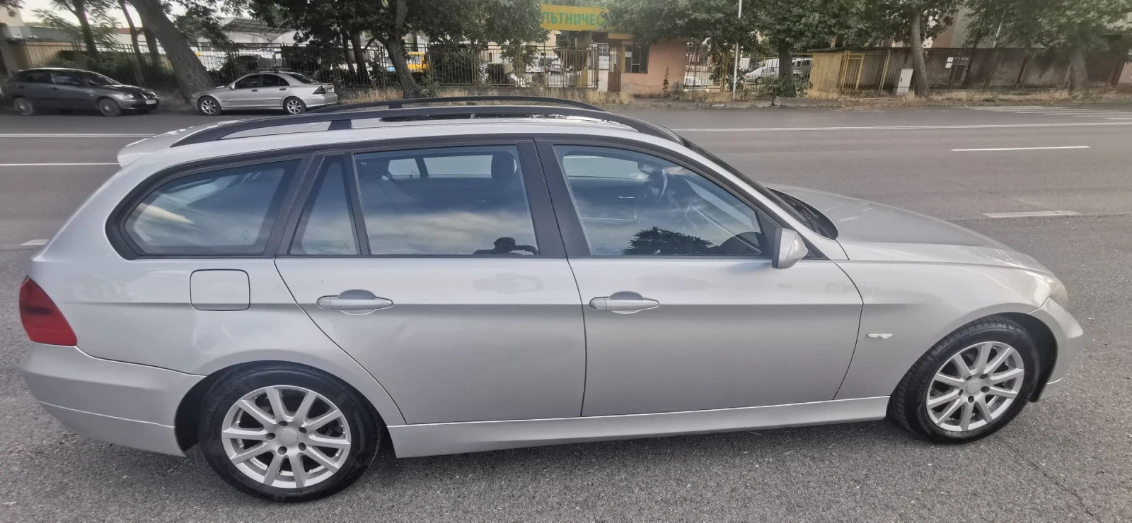 BMW 318, снимка 11 - Автомобили и джипове - 56653332