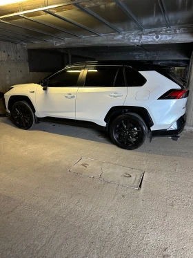 Toyota Rav4 PHEV Bi-Tone | Mobile.bg    7