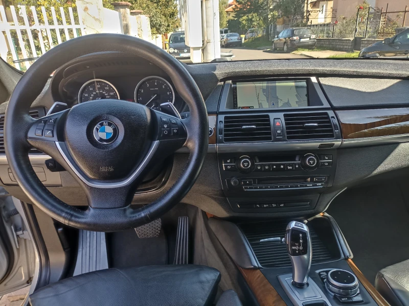 BMW X6 35i Xdrive Facelift, снимка 8 - Автомобили и джипове - 47399146