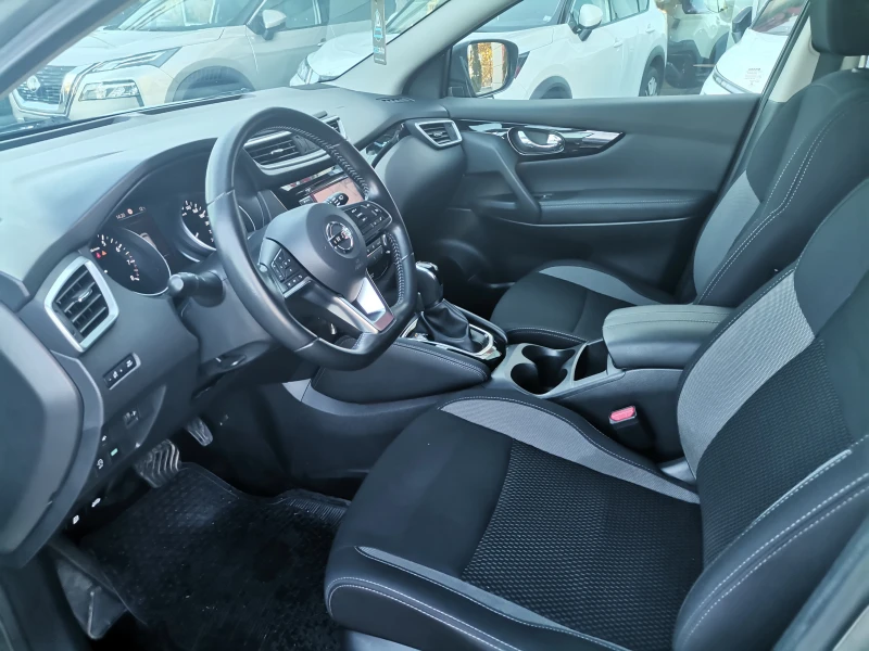 Nissan Qashqai Acenta Plus, снимка 4 - Автомобили и джипове - 52249467