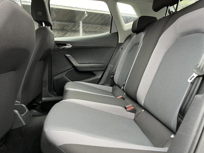 Seat Arona TSI 95 HP, снимка 10 - Автомобили и джипове - 52583646