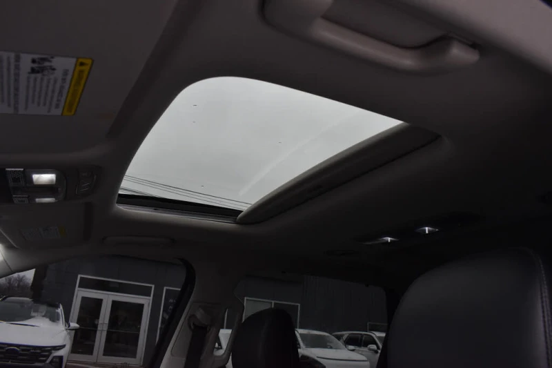 Kia Telluride SX AWD * АвтоКредит* (ЦЕНА ДО БГ), снимка 6 - Автомобили и джипове - 52598318