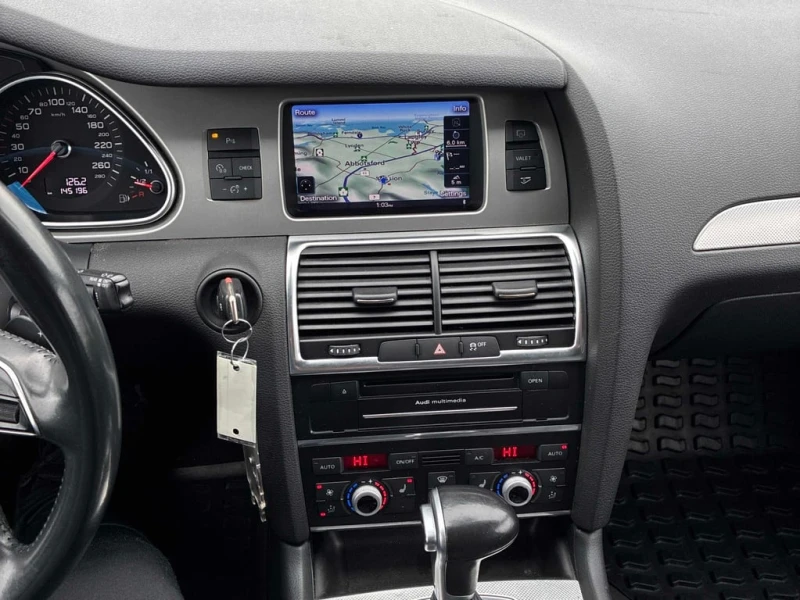 Audi Q7 2015 3.0 TDI QUATTRO * БЕЗ ПЪРВОНАЧАЛНА ВНОСКА* , снимка 9 - Автомобили и джипове - 52856176