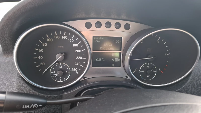 Mercedes-Benz ML 280 3.0 240 к.с, снимка 8 - Автомобили и джипове - 52954508