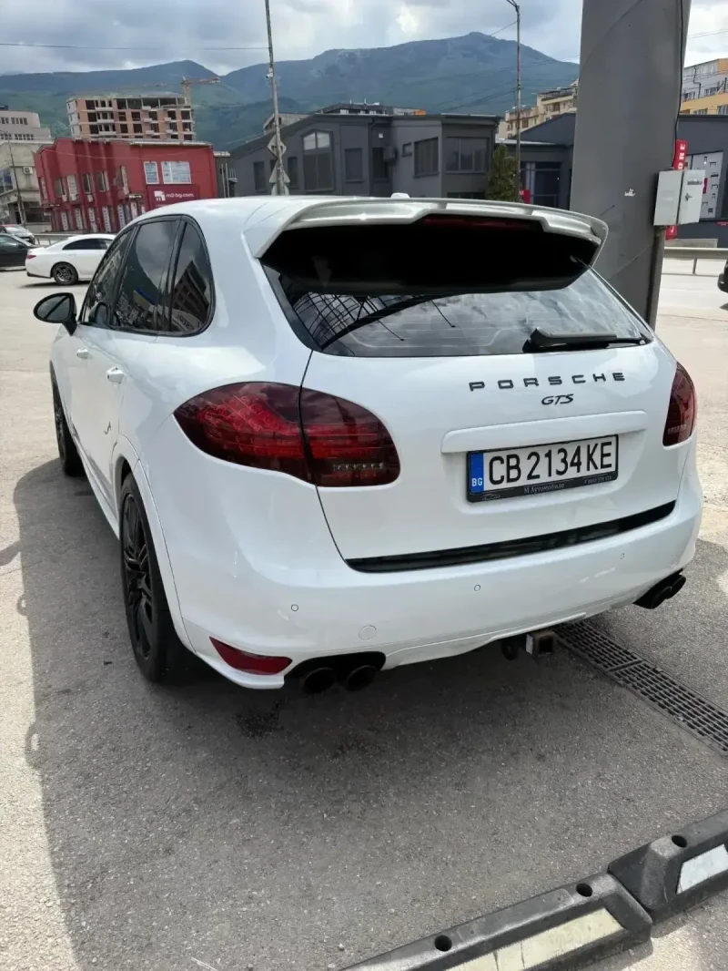 Porsche Cayenne 4.8 GTS, снимка 4 - Автомобили и джипове - 53567214