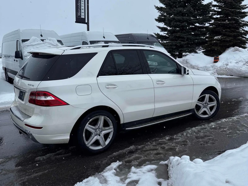 Mercedes-Benz ML 350 BlueTec* AMG pack* 360* H&K* Пано* Подгрев* , снимка 3 - Автомобили и джипове - 53593861