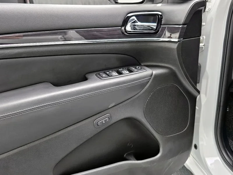 Jeep Cherokee 3.6 Overland/ �����/ DIST/ ���������/ ������/ ���� | Mobile.bg � ����������� 17