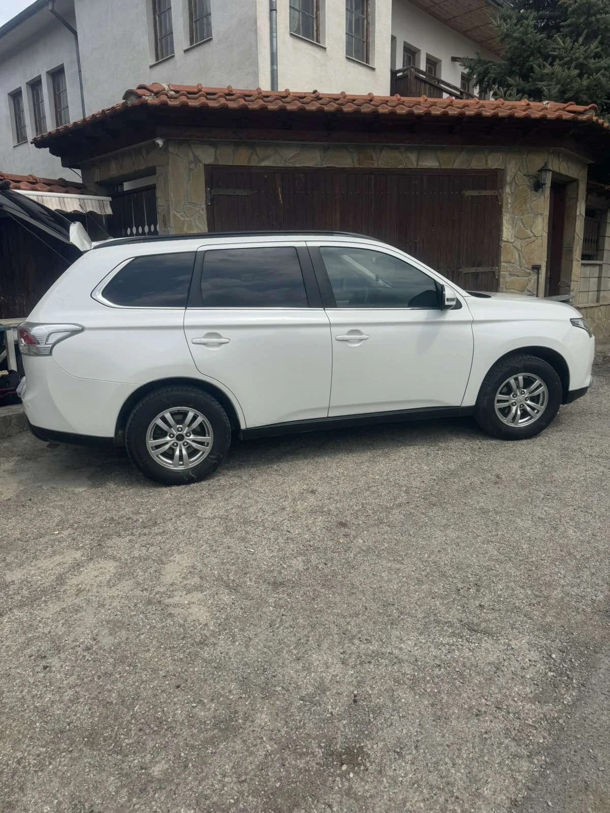 Mitsubishi Outlander  - изображение 5
