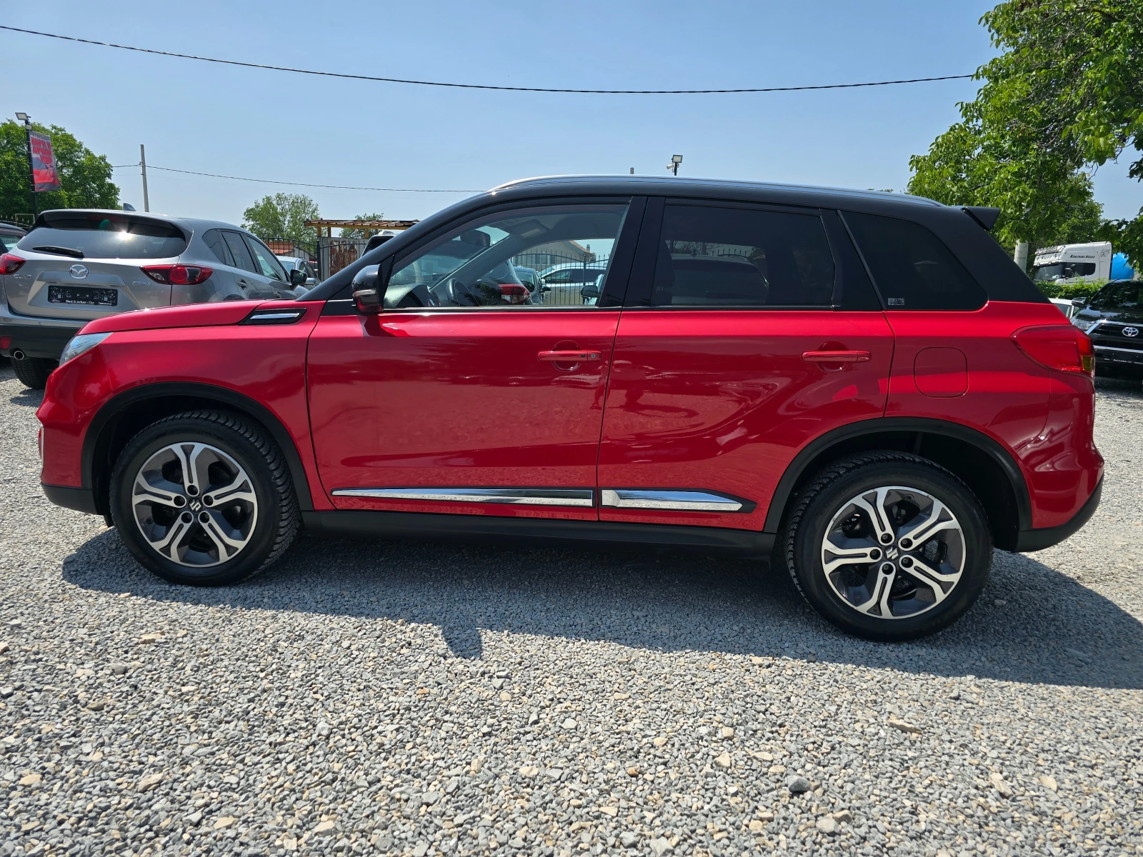 Suzuki Vitara 1.6DDIS-ЕВРО 6В-НАВИГАЦИЯ-КАМЕРА-KEYLESS-GO - изображение 3