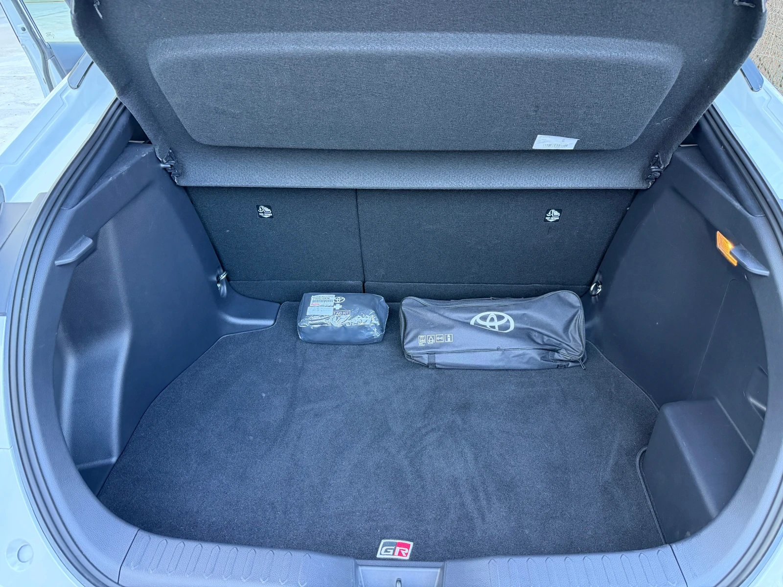 Toyota C-HR 2.0 GR Sport AWD � ��������  | Mobile.bg � ����������� 13