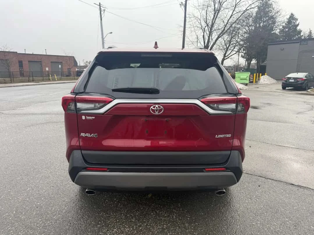 Toyota Rav4 * Limited * 2 КЛЮЧА * КОМПЛЕКТ ГУМИ * ПОДГРЕВ, снимка 4 - Автомобили и джипове - 54158544