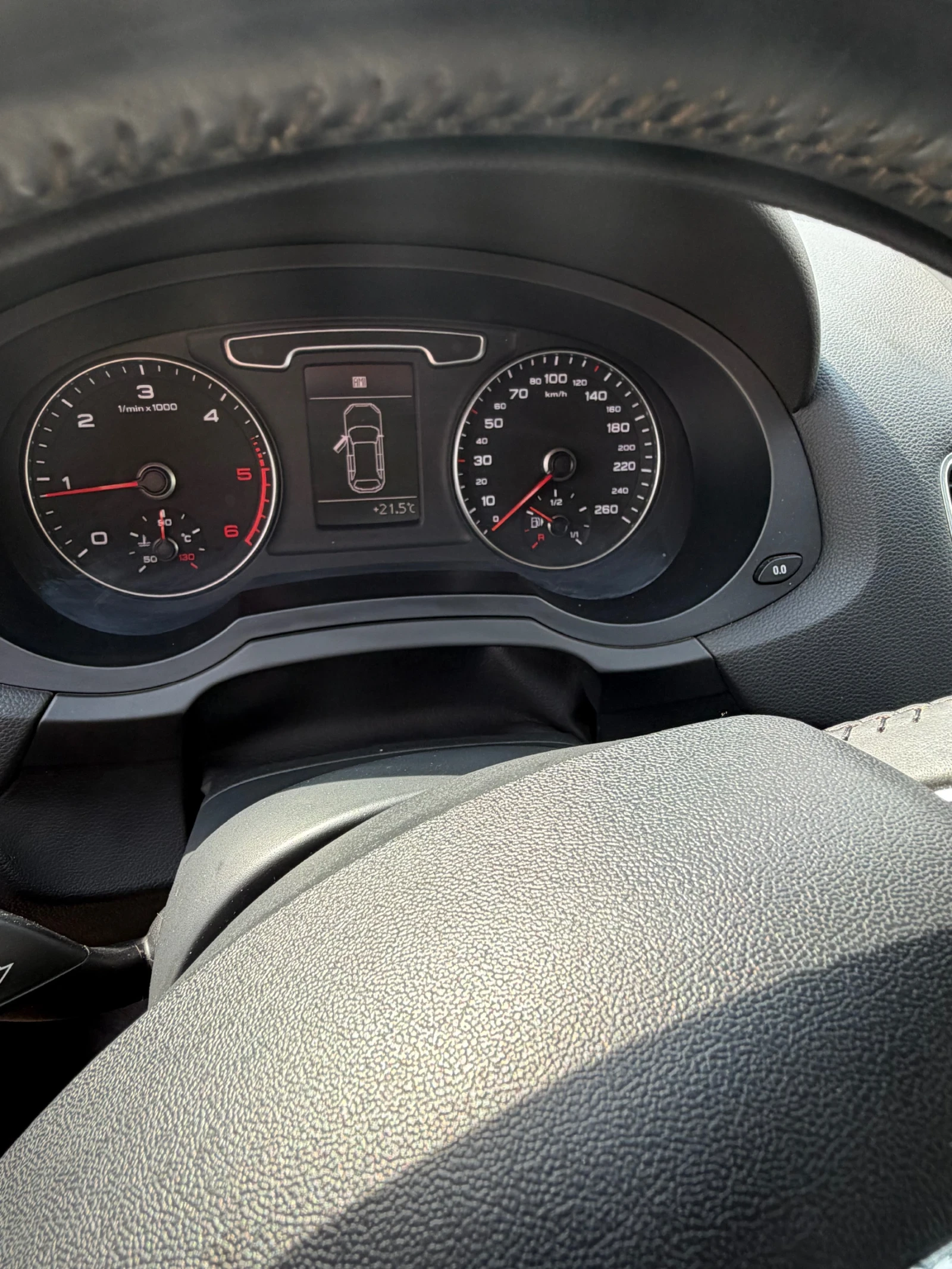 Audi Q3, снимка 5 - Автомобили и джипове - 54436248