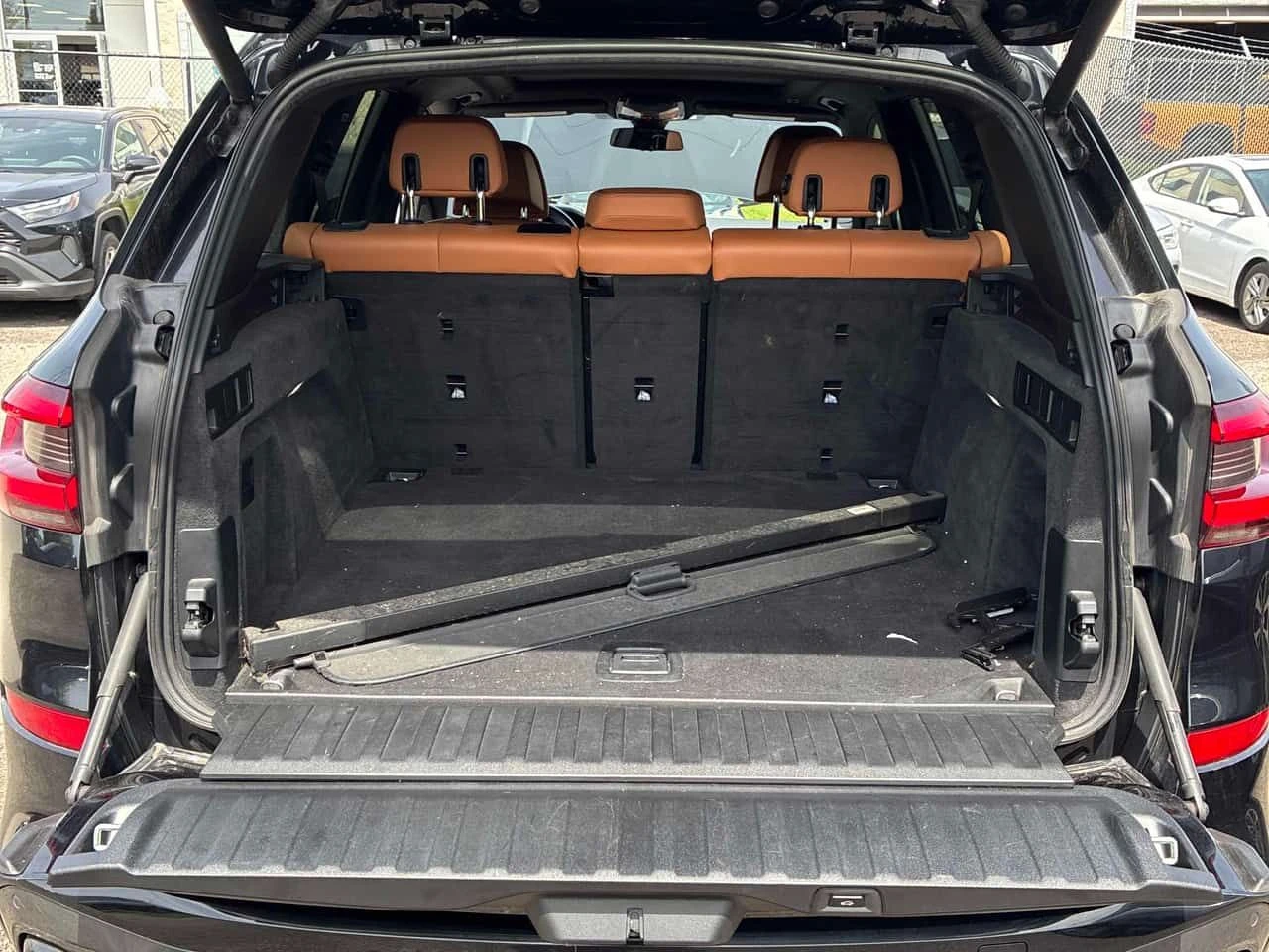 BMW X5 * xDrive40i * CARFAX * ���� �� �� | Mobile.bg � ����������� 16
