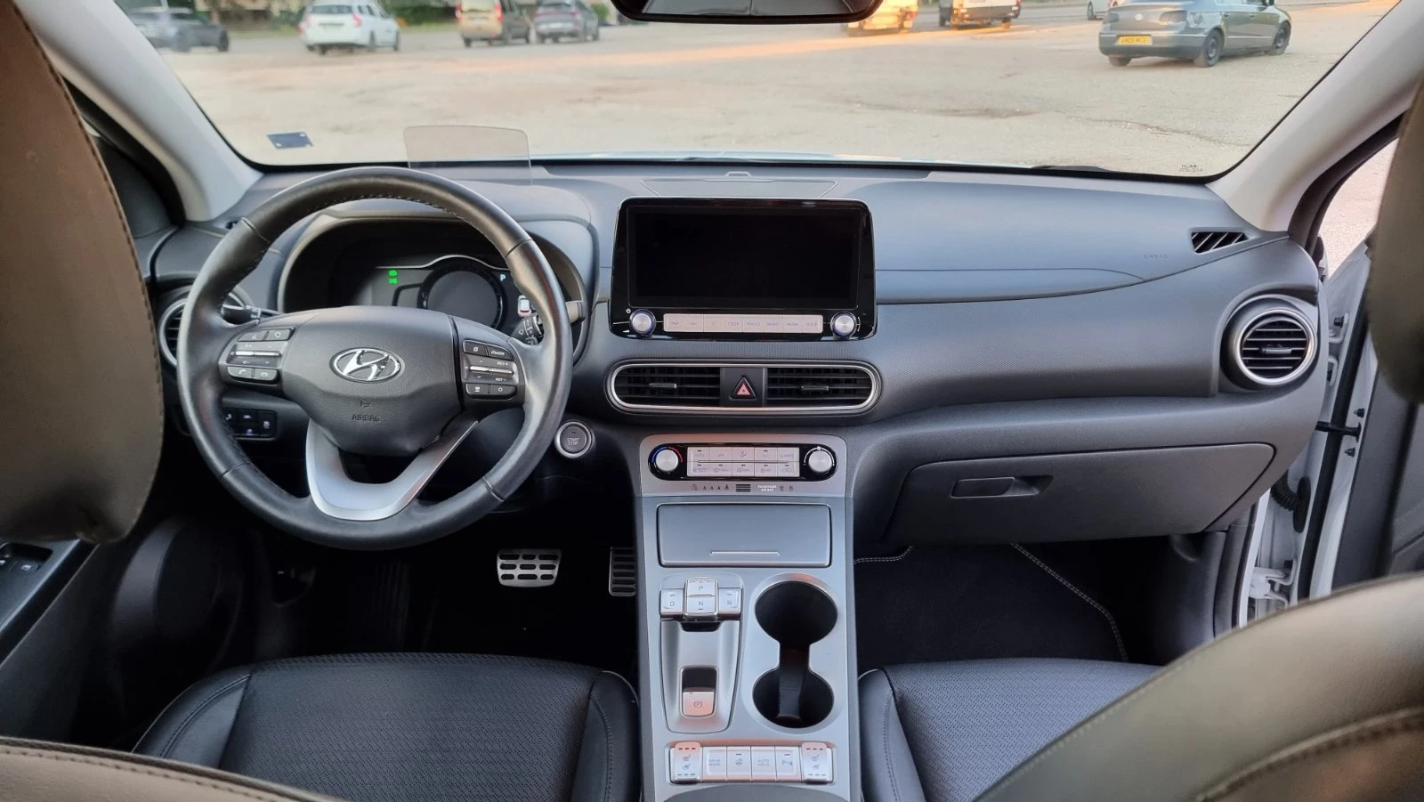 Hyundai Kona 64 kWh/Premium/2022/SOH 100%/KRELL, снимка 9 - Автомобили и джипове - 54858695