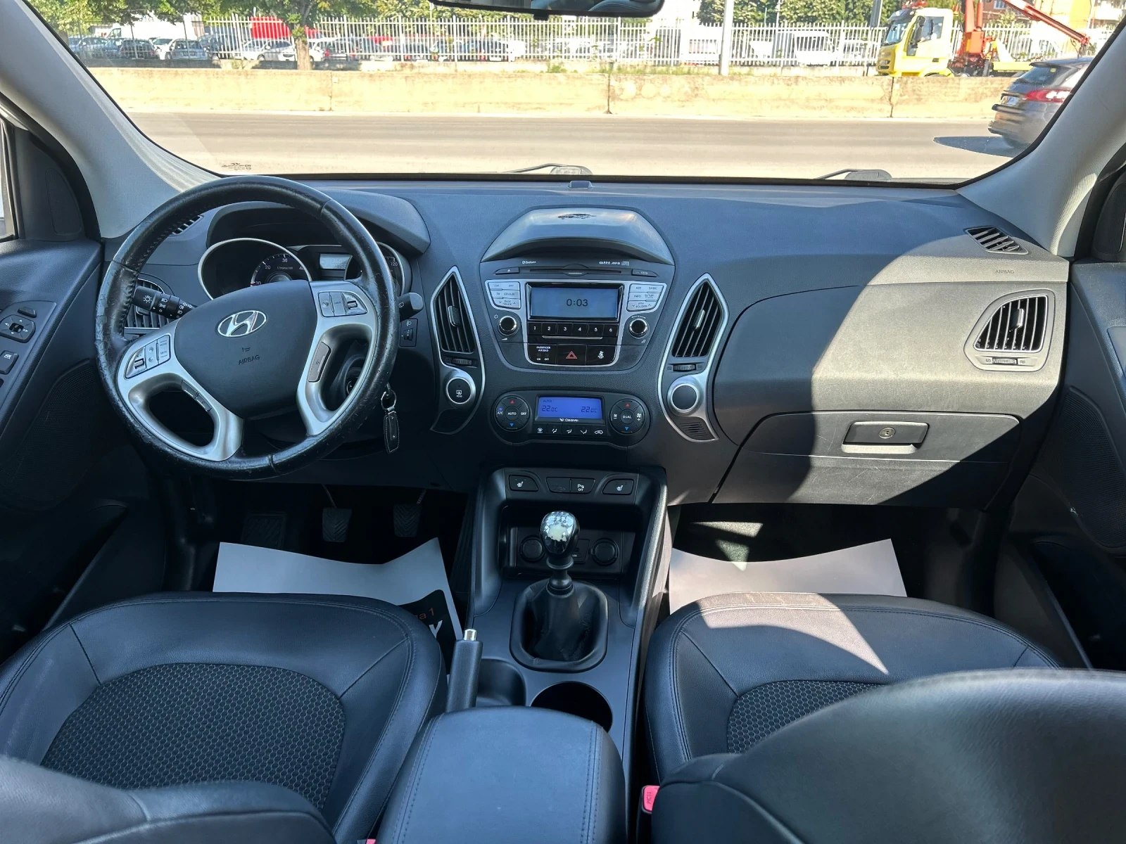 Hyundai IX35, снимка 10 - Автомобили и джипове - 55047870
