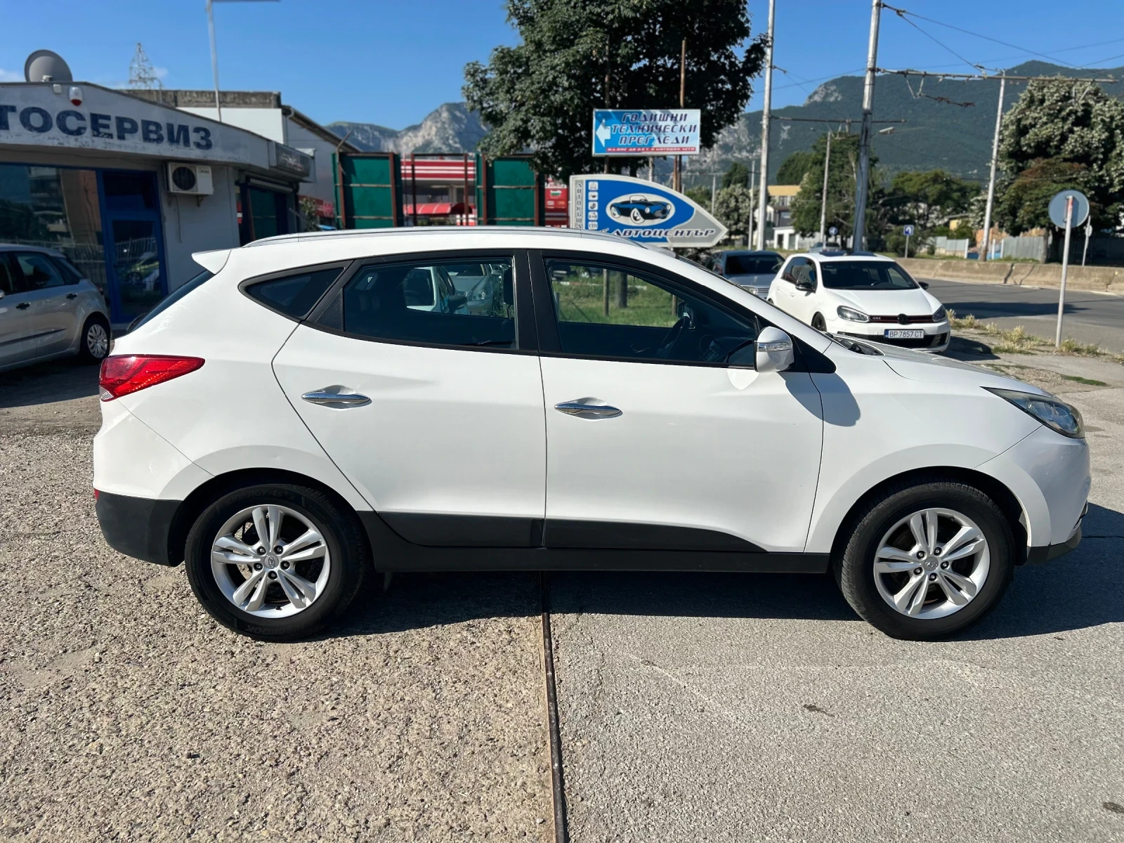 Hyundai IX35, снимка 8 - Автомобили и джипове - 55047870