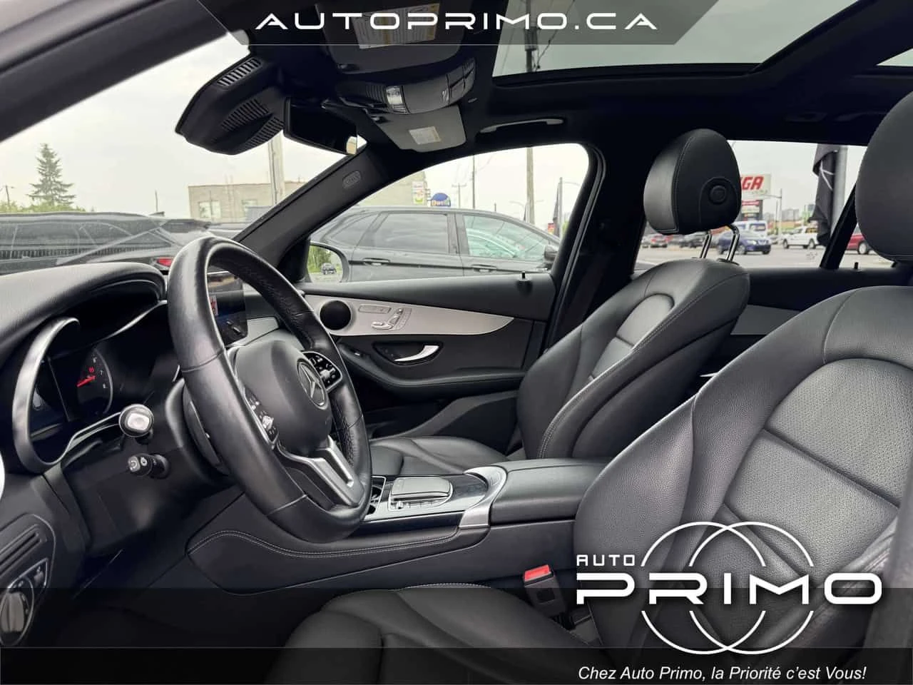Mercedes-Benz GLC 300 CARFAX, снимка 13 - Автомобили и джипове - 55396247