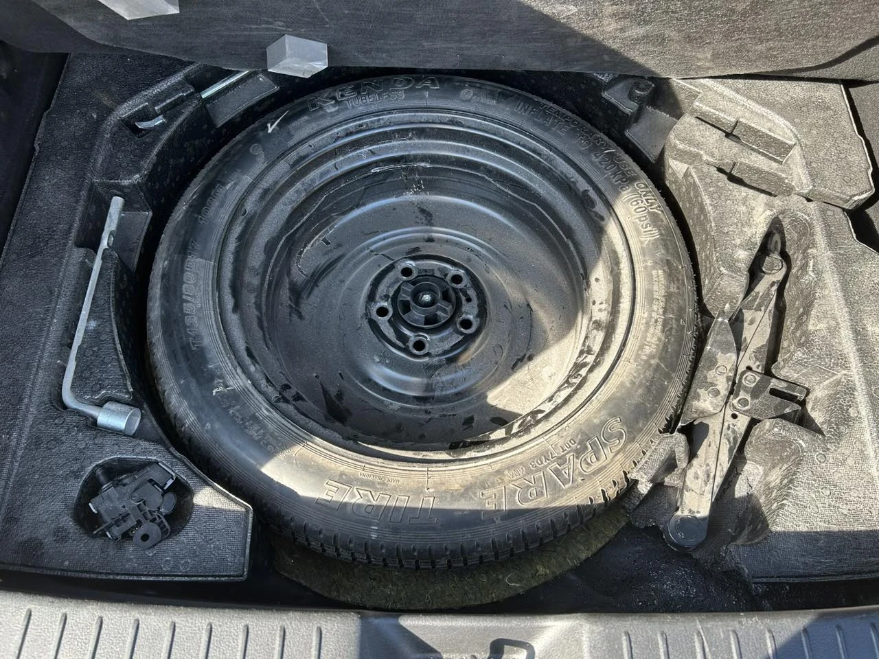 Mazda CX-30, снимка 13 - Автомобили и джипове - 55891916