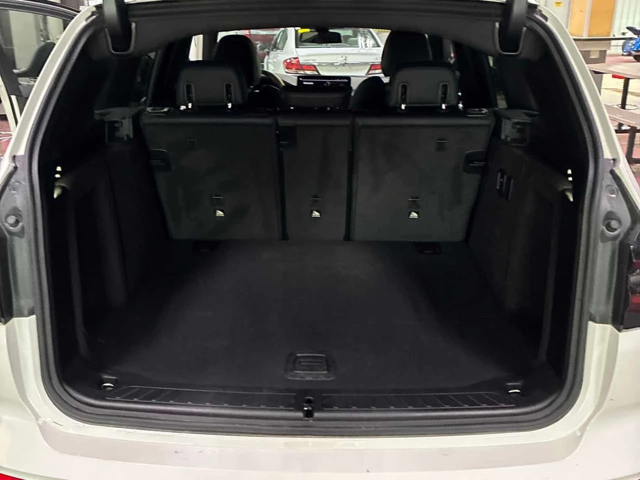 BMW X3 * xDrive30i Sports Activity Vehicle * CARFAX * ��� | Mobile.bg � ����������� 12