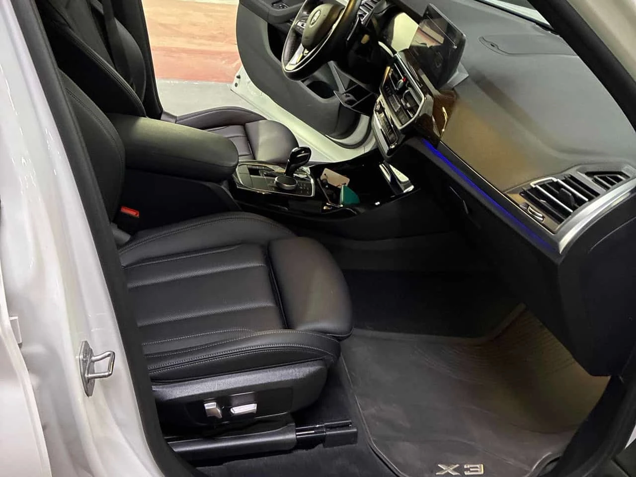 BMW X3 * xDrive30i Sports Activity Vehicle * CARFAX * ��� | Mobile.bg � ����������� 14