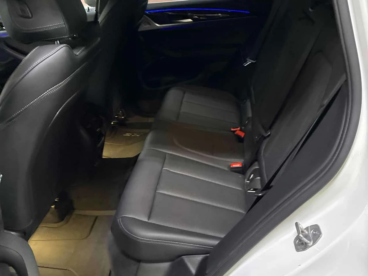 BMW X3 * xDrive30i Sports Activity Vehicle * CARFAX * ��� | Mobile.bg � ����������� 11