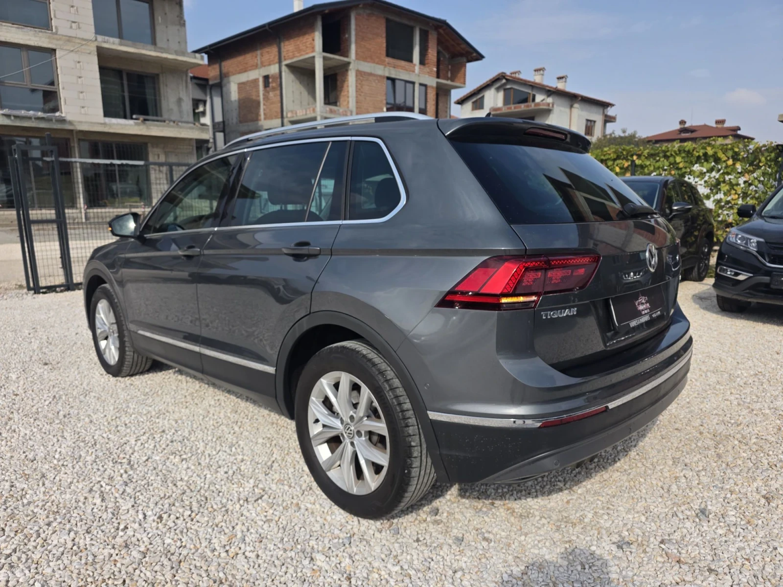 VW Tiguan �-������� ������� 4�4 ���� ������ �������  | Mobile.bg � ����������� 6
