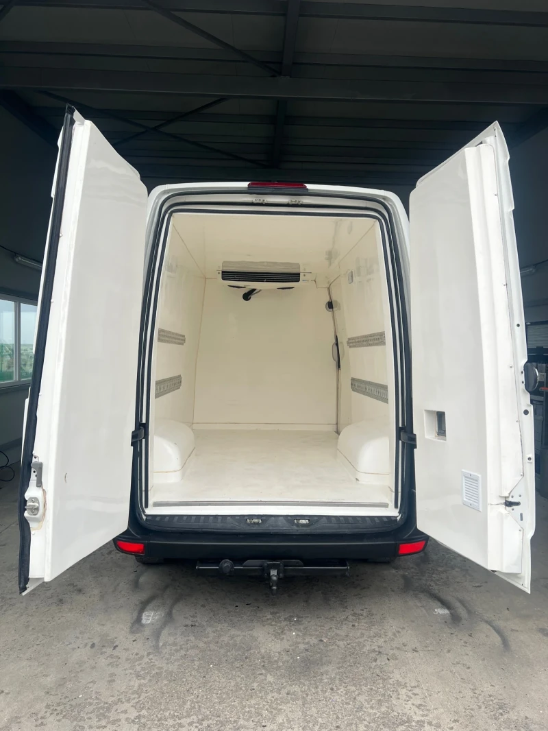VW Crafter Хладилен / 2014г. / Климатроник, снимка 10 - Бусове и автобуси - 52889517