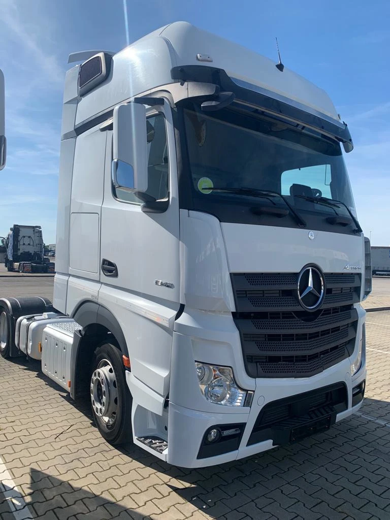 Mercedes-Benz Actros 420, Mega , Gigaspace., снимка 1 - Камиони - 42637313