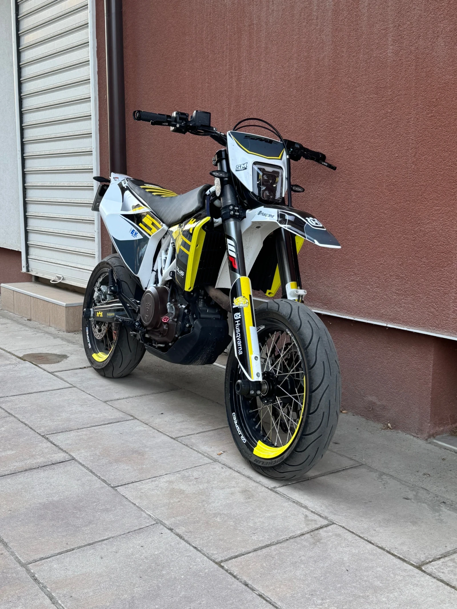 Husqvarna Svartpilen 701, снимка 1